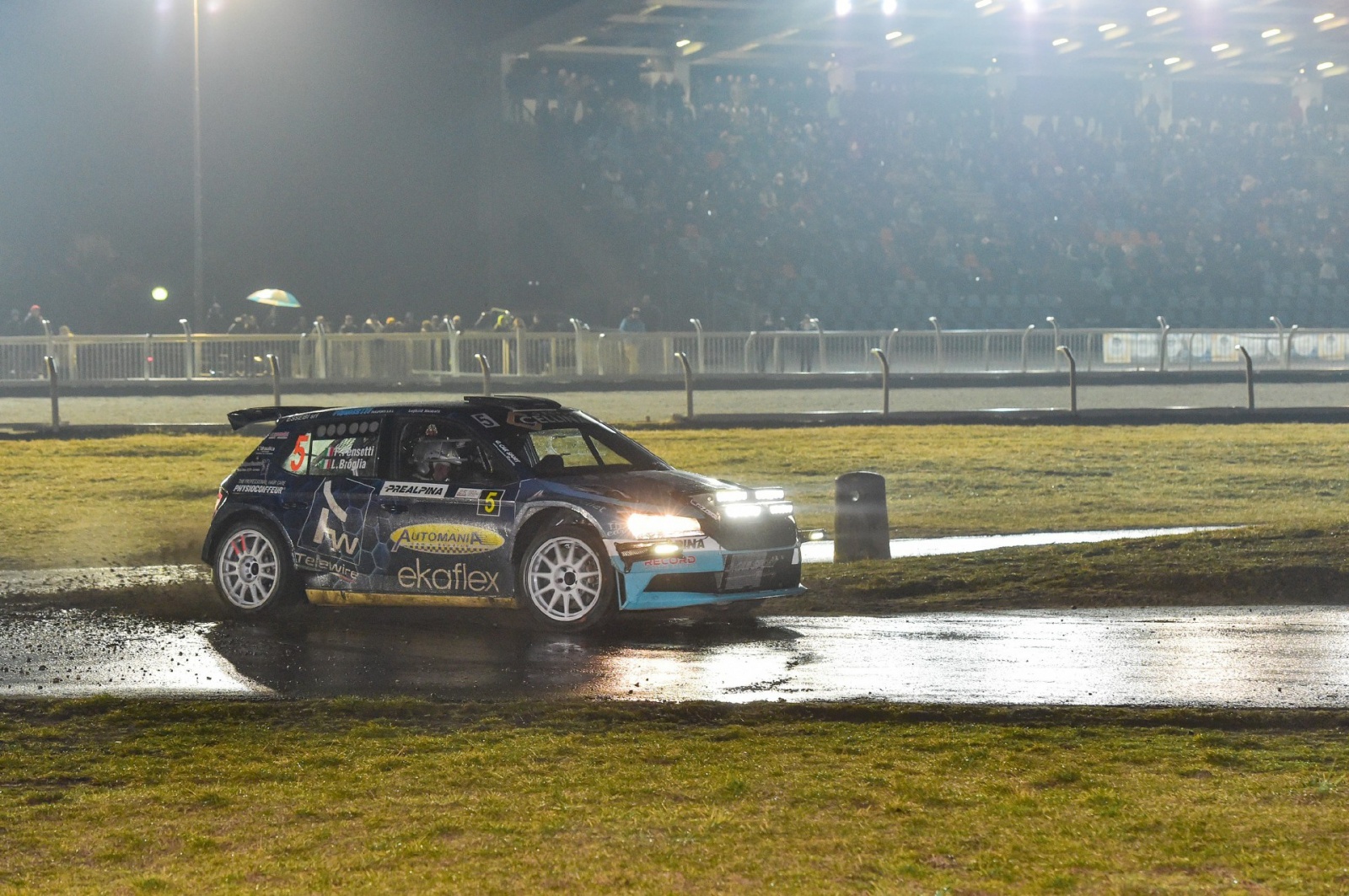 VARESE PROVA SPECIALE SPETTACOLO RALLY DEI LAGHI 31ESIMA EDIZIONE IPPODROMO LE BETTOLE NELLA FOTO PENSOTTI AUTO PREALPINA