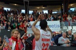 VARESE. BASKET LBA. OPENJOBMETIS VARESE-GIVOVA SCAFATI NELLA FOTO BROWN COI TIFOSI