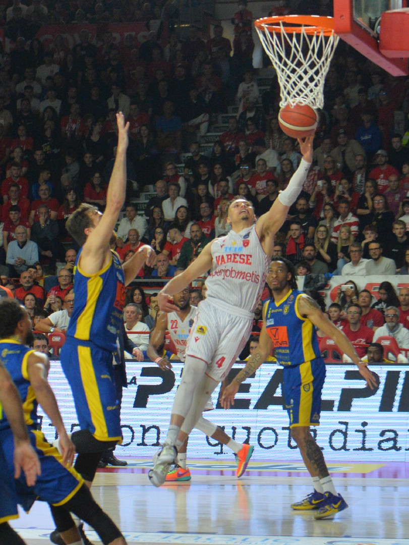 VARESE. BASKET LBA. OPENJOBMETIS VARESE-GIVOVA SCAFATI NELLA FOTO ROSS