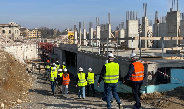 Il cantiere nell’area dell’ex Cantoni di Saronno (foto Domenico Ghiotto - Agenzia Blitz)