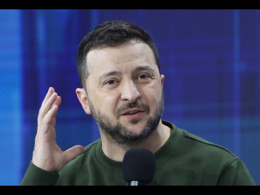 Zelensky, 'l'avanzata russa è stata fermata'