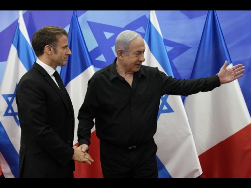 Macron a Netanyahu, 'esodo forzato sarebbe crimine guerra'