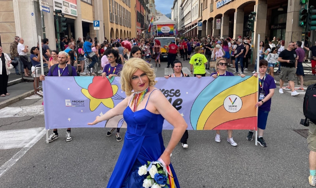 La partenza del corteo del Varese Pride  (Foto Blitz)