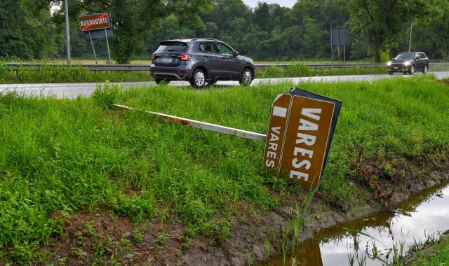 Varese in ginocchio dopo il maltempo (foto Blitz)