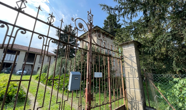 I carabinieri sono intervenuti sul posto e hanno fatto la tragica scoperta (foto Domenico Ghiotto/BLITZ)