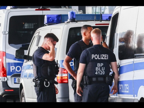 Tre morti, 9 feriti gravi in un attacco con coltello in Germania