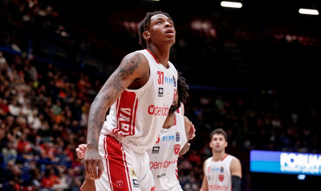 Basket, Okeke via da Varese: è ufficiale