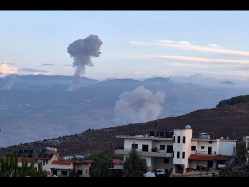 Israele, attacchi su larga scala nella valle della Bekaa